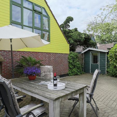 Cosy Holiday Home In Noordwijkerhout Near Lake المظهر الخارجي الصورة