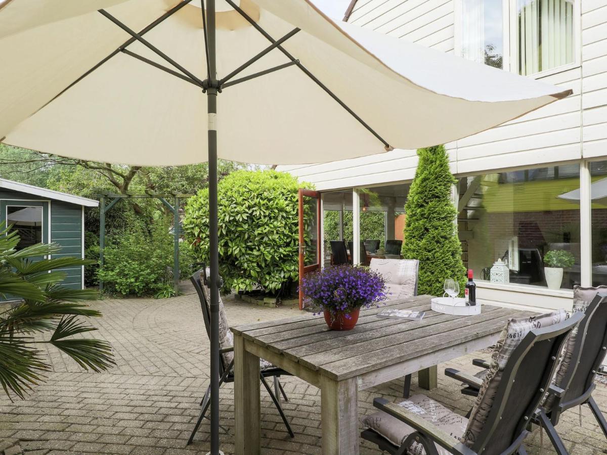 Cosy Holiday Home In Noordwijkerhout Near Lake المظهر الخارجي الصورة
